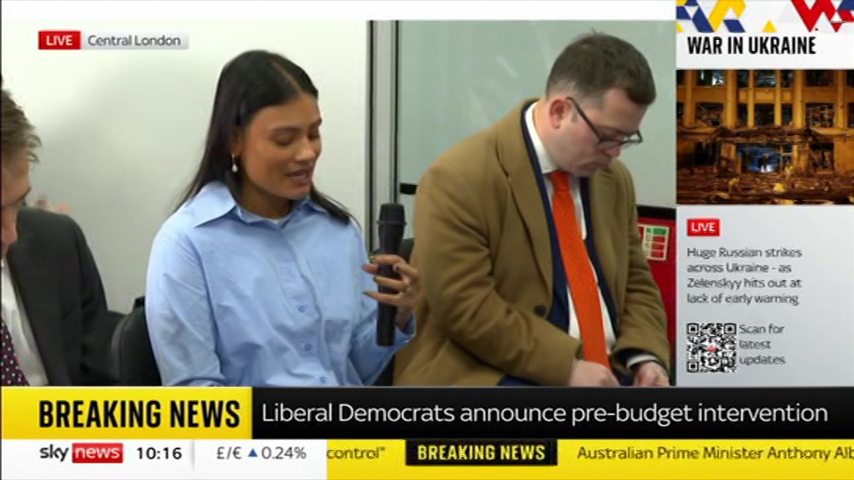 Still from Sky News at 16:00