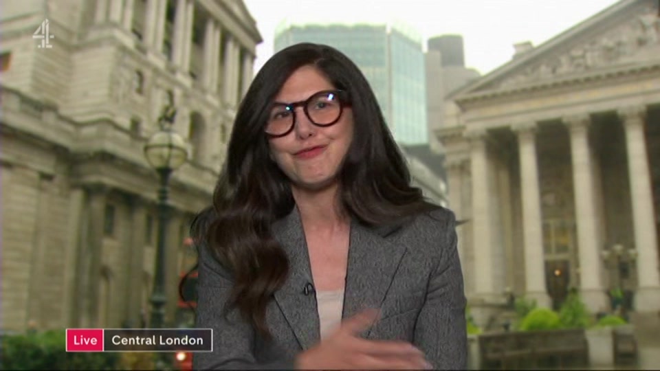 Broadcast still at 7m 30s. Channel 4, Channel 4 News, 19 October 2026.