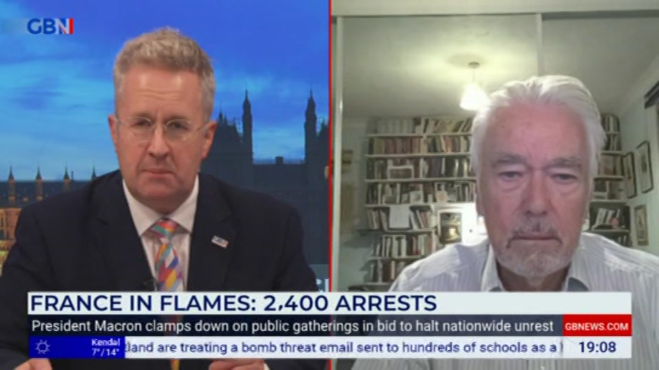 Still from GB News at 8:00