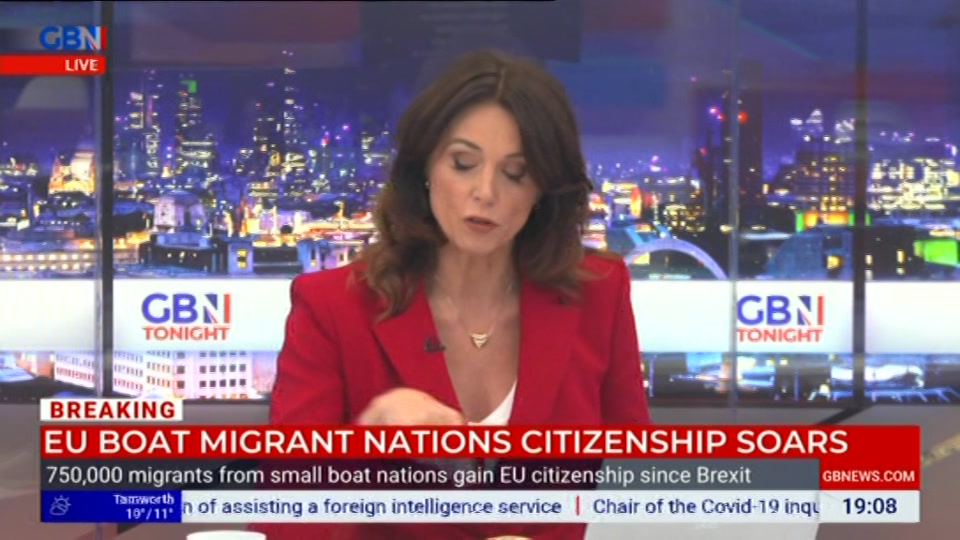 Still from GB News at 8:00
