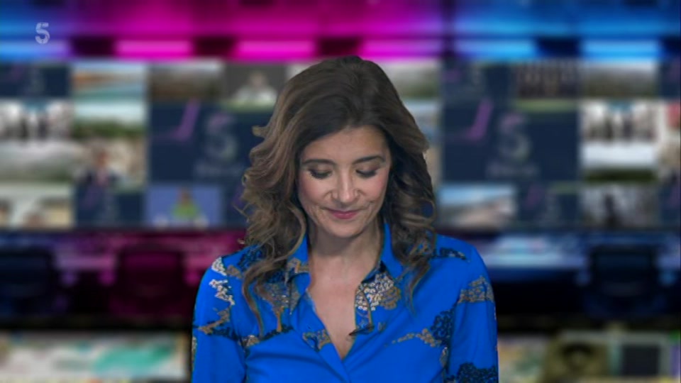 Broadcast still at 1m 30s. Channel 5, 5 News at Lunchtime, 21 October 2026.