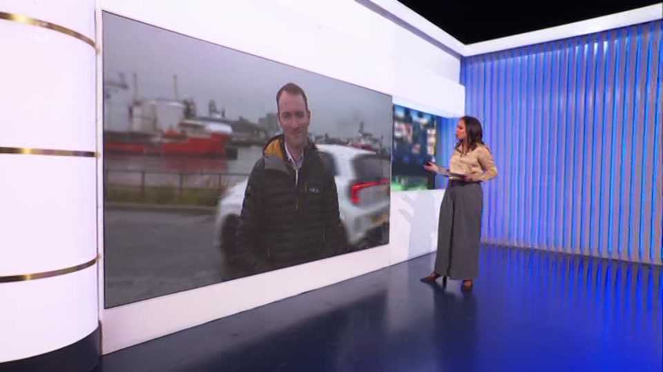 Still from Channel 5 at 2:00