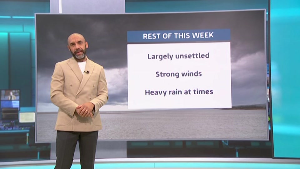 Broadcast still at 52m 30s. ITV, ITV Evening News, 21 October 2026.