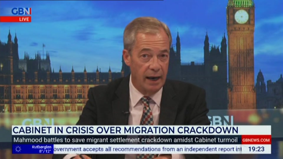 Still from GB News at 23:00