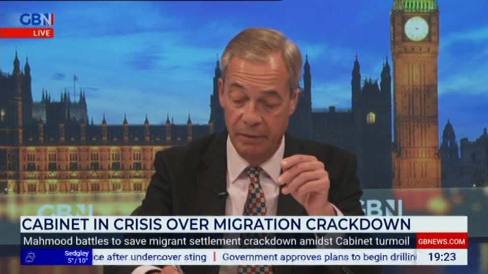 Still from GB News at 23:30