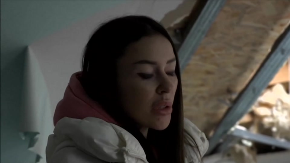 Still from BBC One at 8:00
