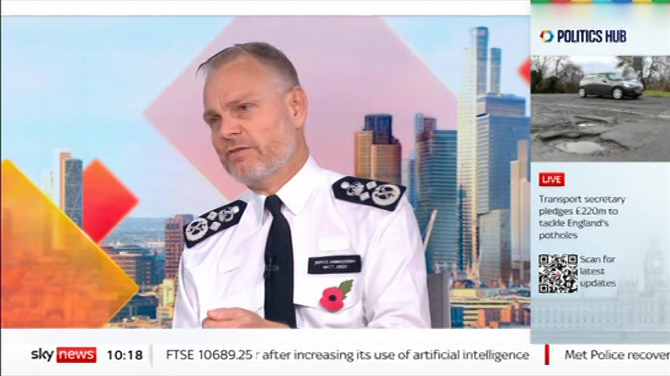 Broadcast still at 18m. Sky News, Sky News Today with Gareth Barlow, 22 October 2026.