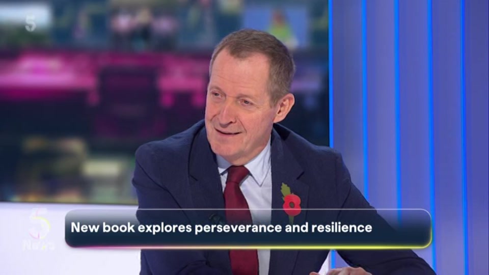 Broadcast still at 33m. Channel 5, 5 News with Dan Walker, 22 October 2026.