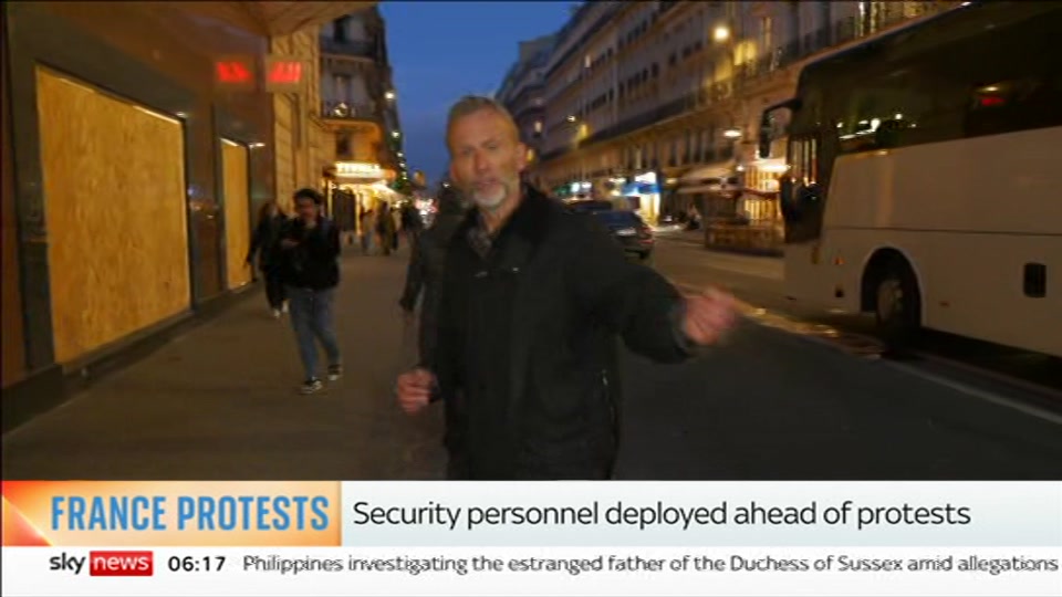Broadcast still at 17m. Sky News, Mornings with Jones and Melbourne, 24 October 2026.