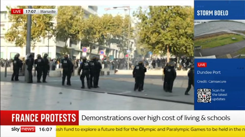 Still from Sky News at 7:00