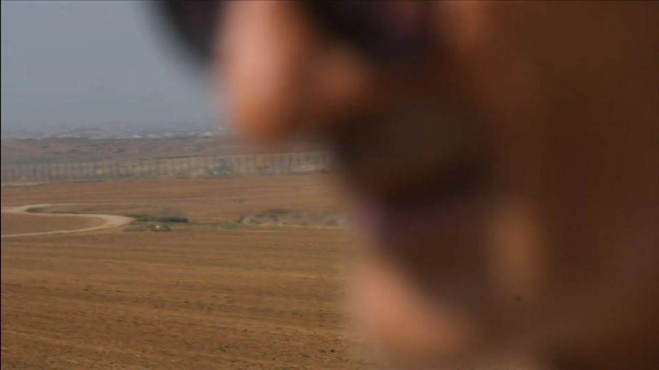 Broadcast still at 20m 30s. BBC One, BBC News and Weather, 25 October 2026.