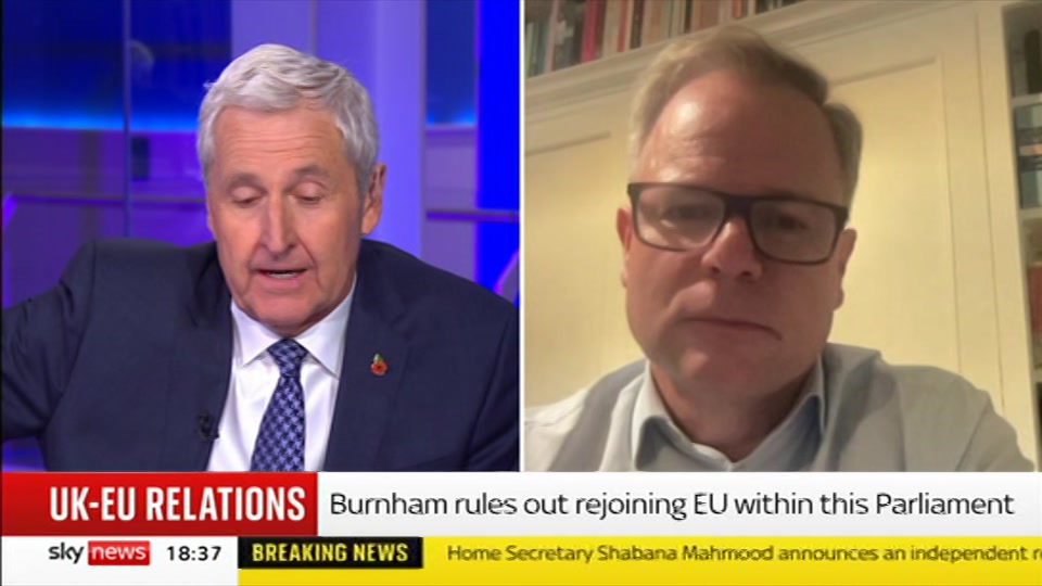 Broadcast still at 7m. Sky News, The News Hour With Mark Austin, 26 October 2026.