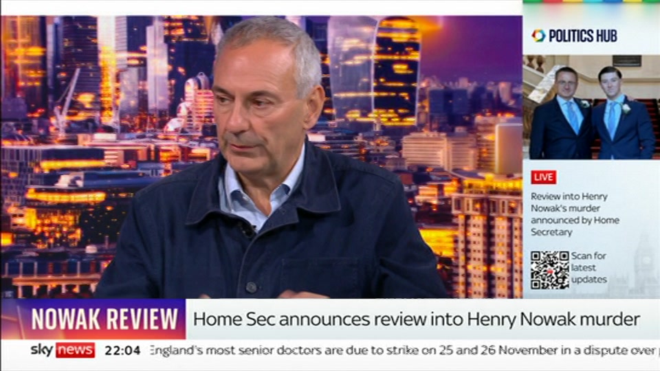 Broadcast still at 4m. Sky News, The Wrap With Anna Botting, 26 October 2026.
