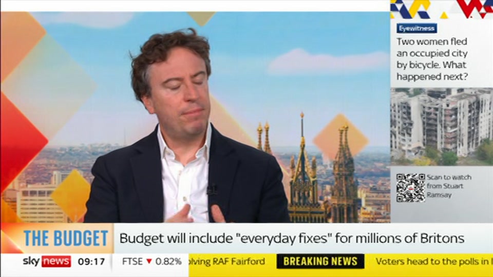 Broadcast still at 17m. Sky News, Mornings with Ridge and Frost, 27 October 2026.