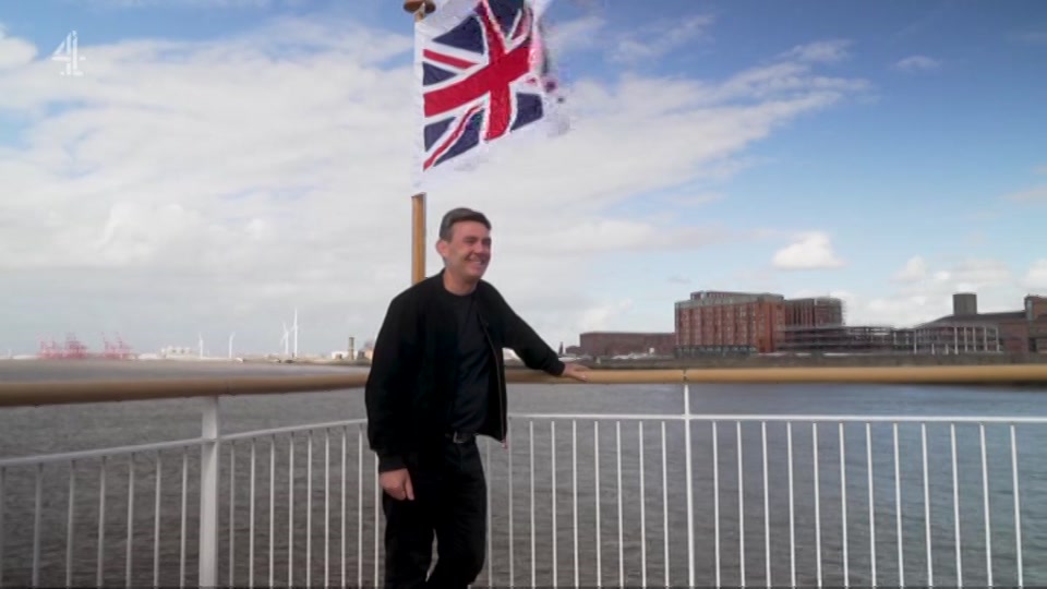 Broadcast still at 30s. Channel 4, Channel 4 News Summary, 27 October 2026.