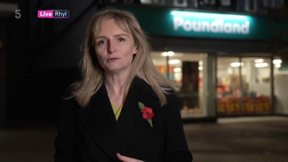 Broadcast still at 19m 30s. Channel 5, 5 News with Dan Walker, 27 October 2026.