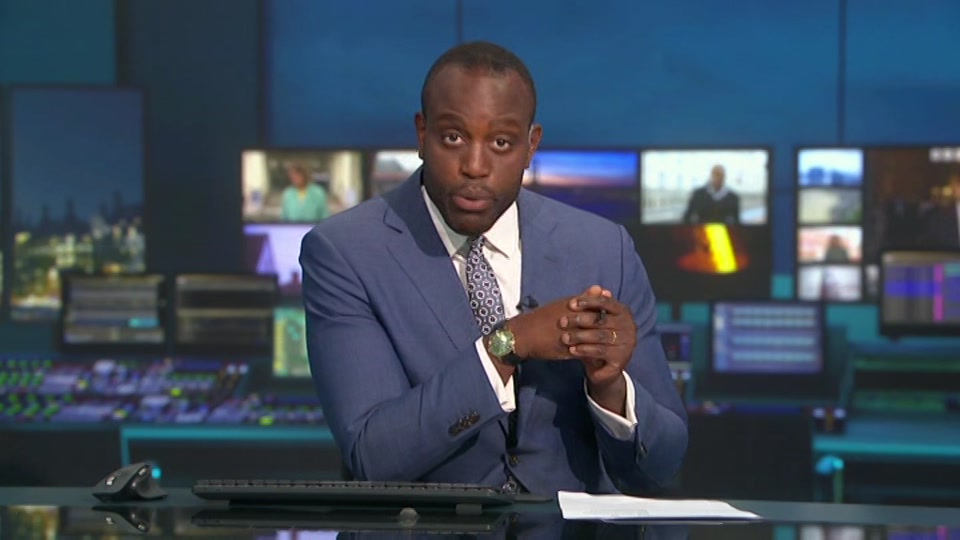 Broadcast still at 15m. ITV1, ITV News at Ten, 8 July 2026.