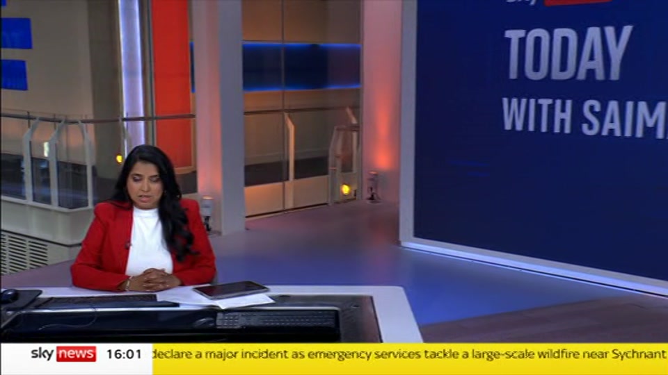 Still from Sky News at 1:00