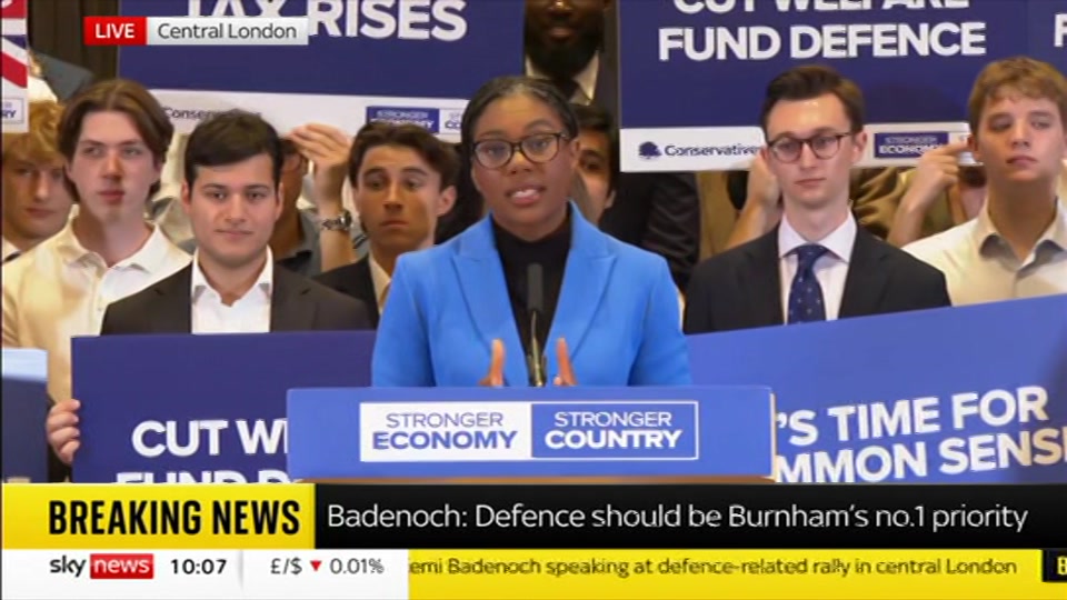 Still from Sky News at 7:00