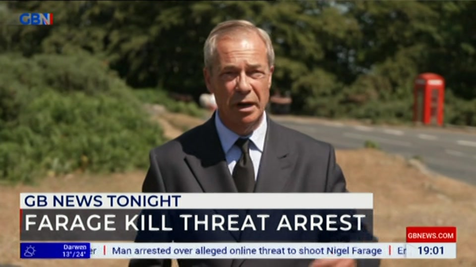 Still from GB News at 1:00