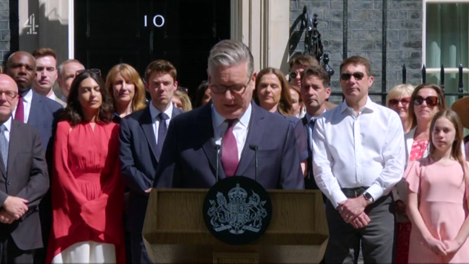 Still from Channel 4 at 2:00