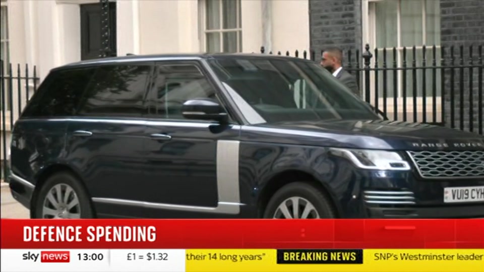 Still from Sky News at 1:00