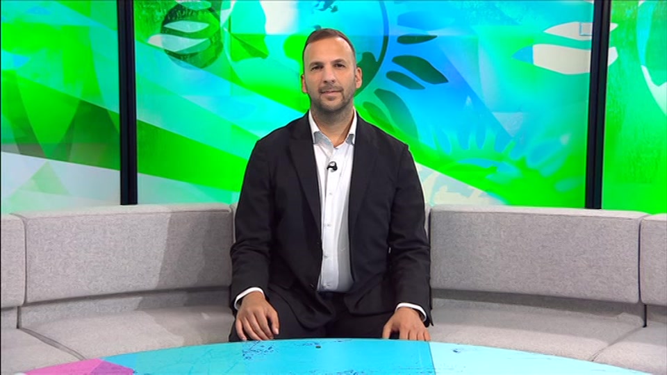 Still from BBC Two at 3:00
