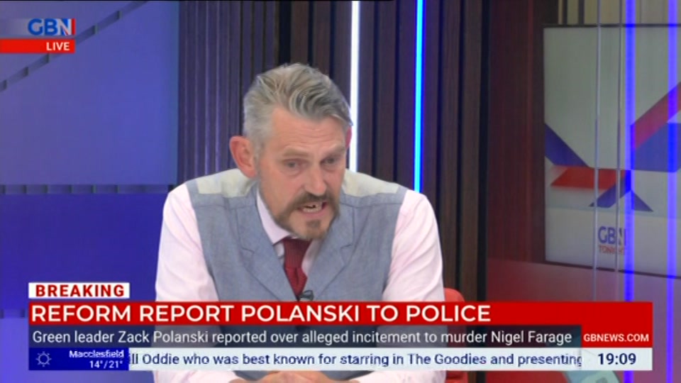 Still from GB News at 9:00