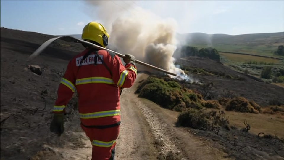 Still from BBC One at 9:00