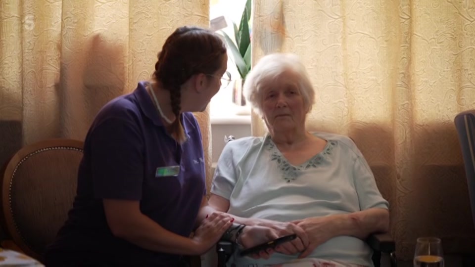 Still from Channel 5 at 20:00