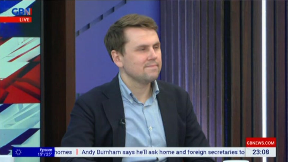 Still from GB News at 9:00