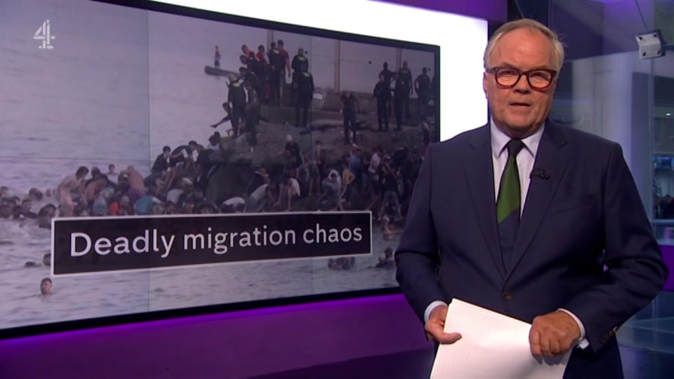 Still from Channel 4 at 2:00