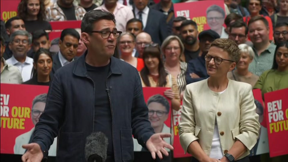 Still from BBC One at 4:00