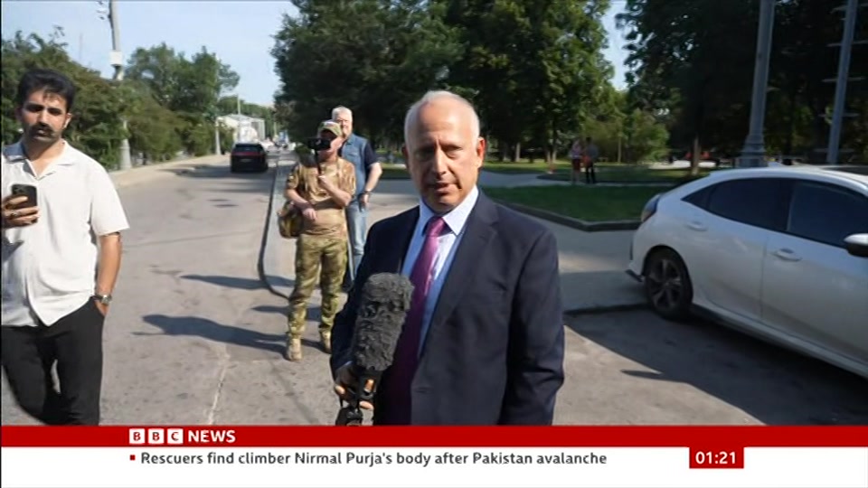 Broadcast still at 21m. BBC NEWS, BBC News, 3 August 2026.