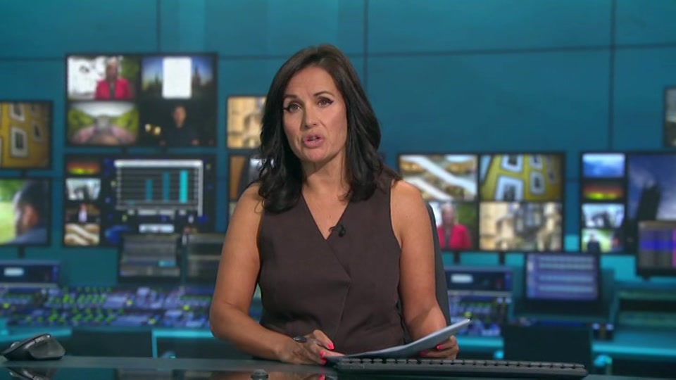 Still from ITV at 8:00