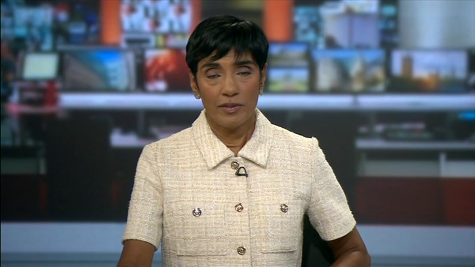 Broadcast still at 29m. BBC ONE West, BBC News, 4 August 2026.
