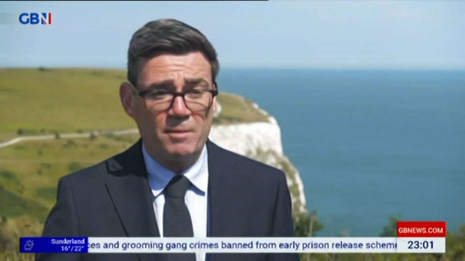 Still from GB News at 1:00
