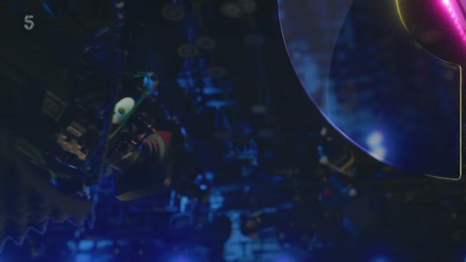 Still from Channel 5 at 1:00