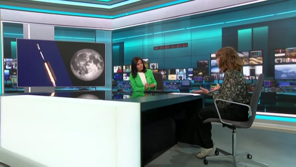 Still from ITV at 17:00