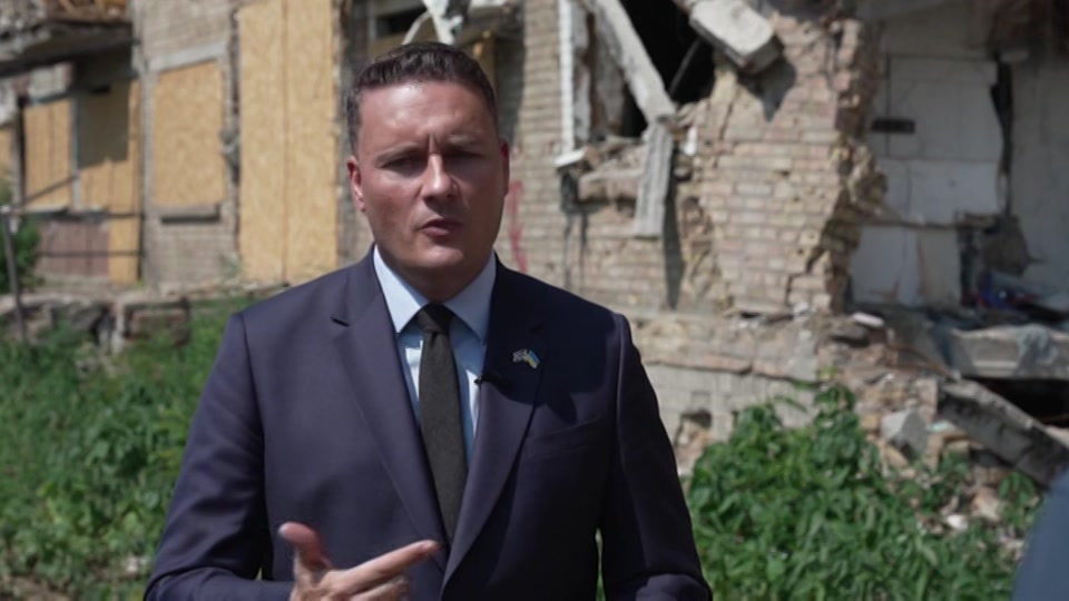 Still from ITV at 22:00