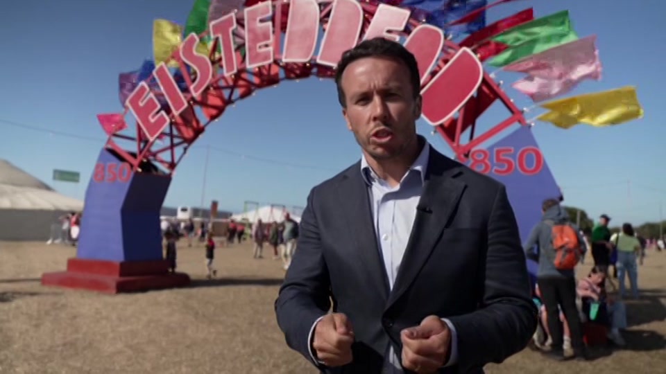 Broadcast still at 27m. ITV1, ITV News at Ten, 6 August 2026.