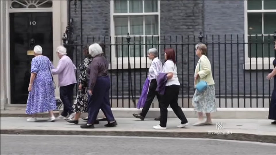 Still from BBC Two at 17:00