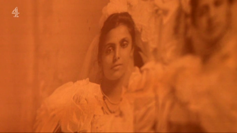 Still from Channel 4 at 1:00