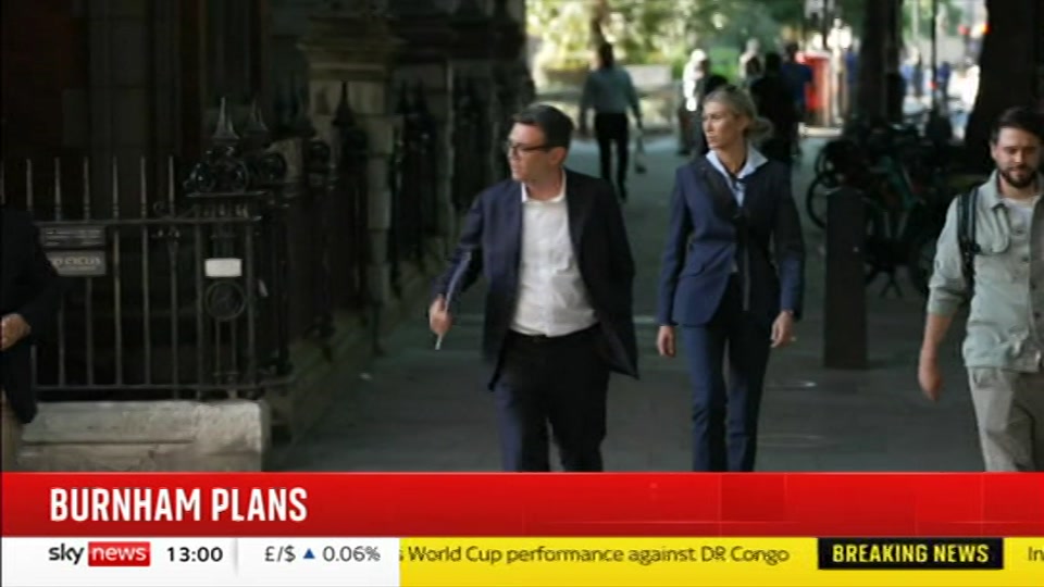 Still from Sky News at 1:00