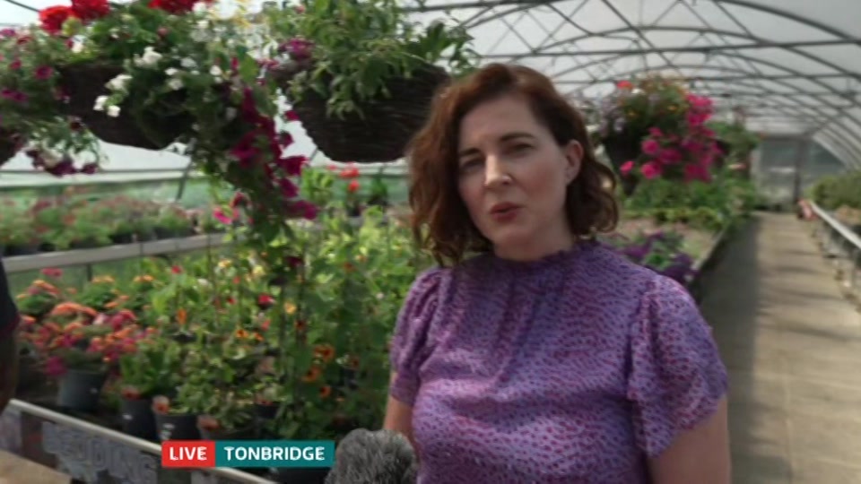 Still from ITV at 18:00