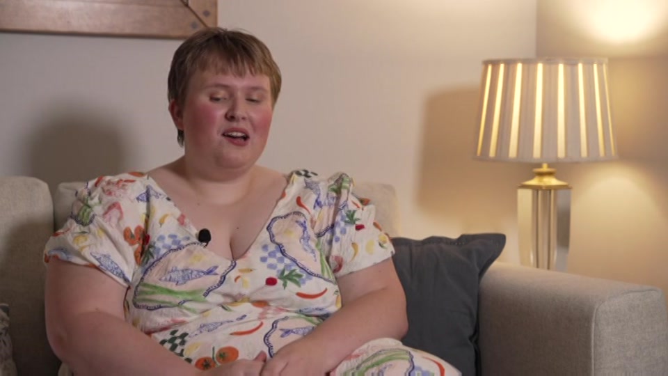 Still from ITV at 17:00