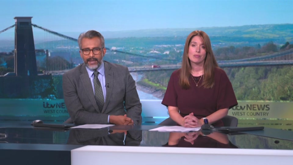 Still from ITV at 8:00