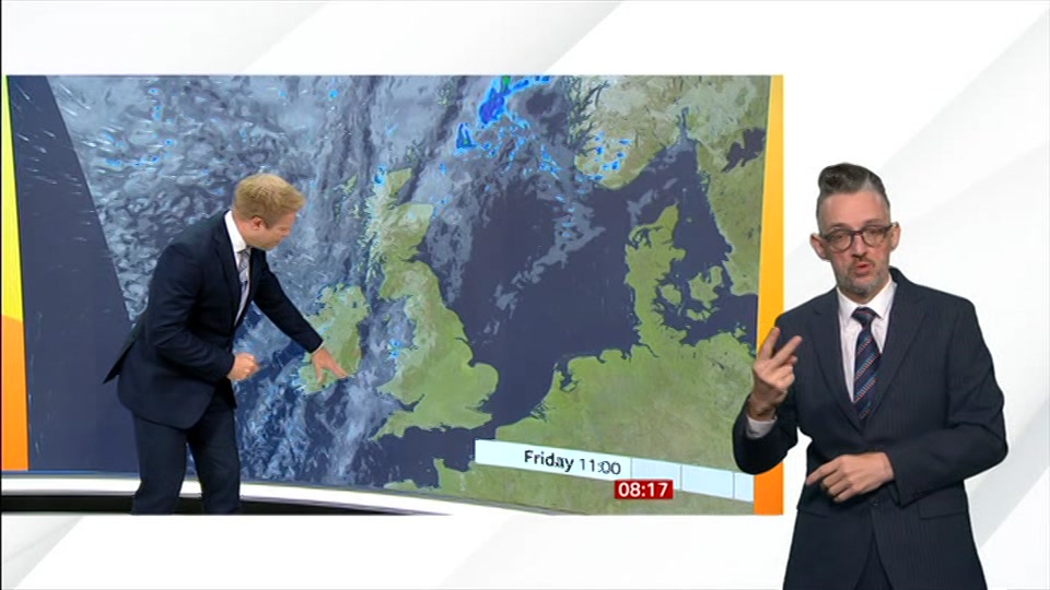 Still from BBC News at 17:00