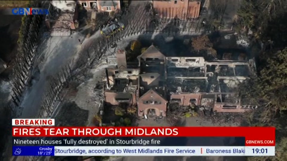 Still from GB News at 1:00