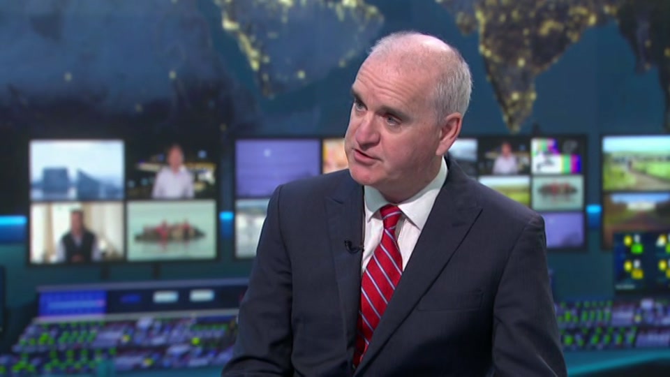 Broadcast still at 21m. ITV1, ITV News at Ten, 15 July 2026.